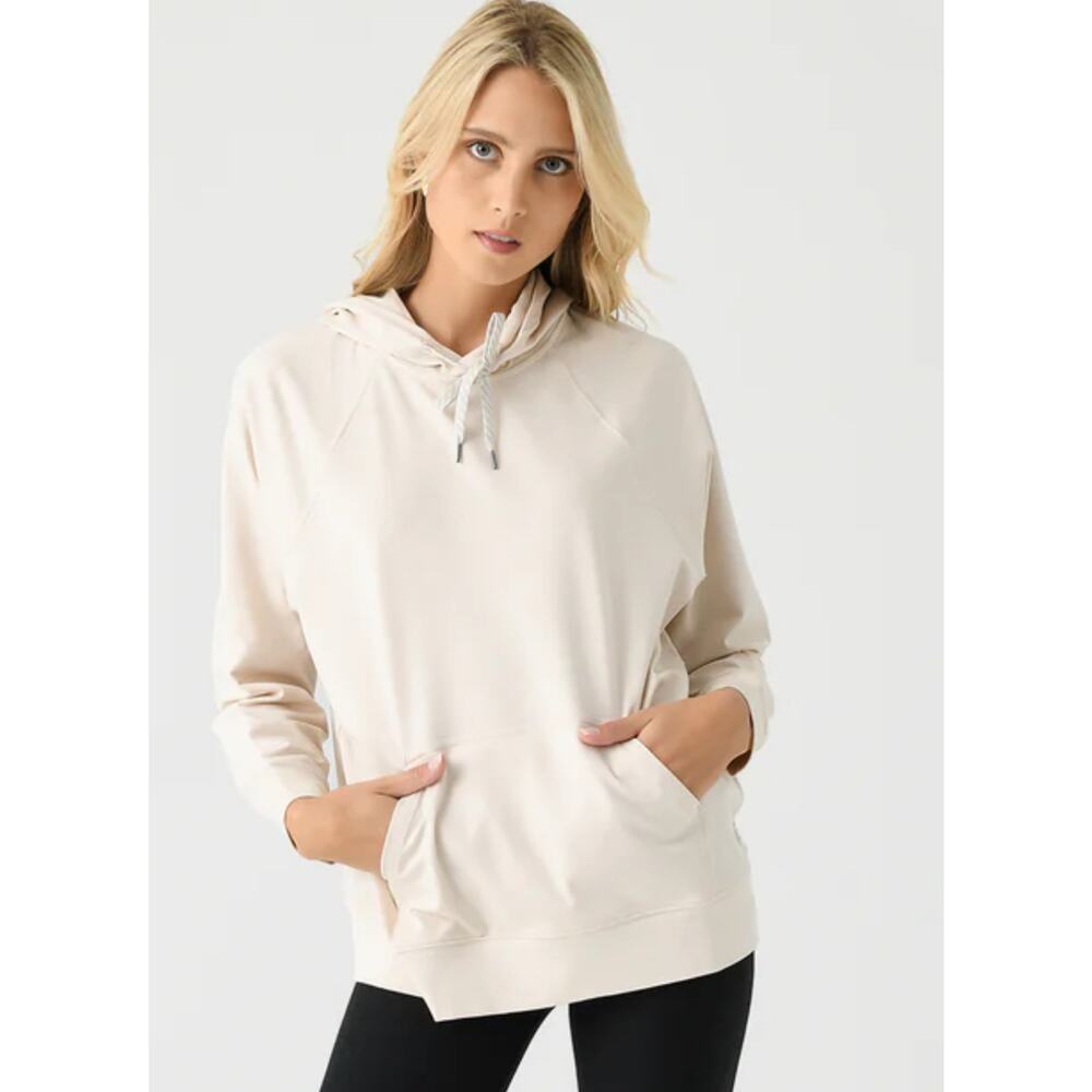 VUORI Women's Halo Oversized Hoodie XS Cream Performance Stretch Sporty Travel